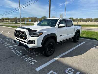 2023 Toyota Tacoma, $40350. Photo 3