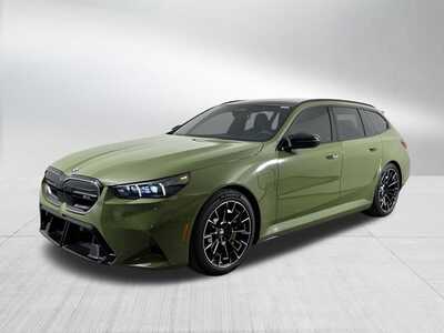 2026 BMW M5, $153348. Photo 3