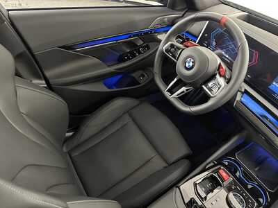 2026 BMW M5, $153348. Photo 9