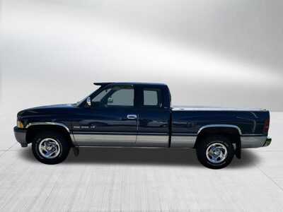 1995 Dodge Ram 1500, $12848. Photo 4