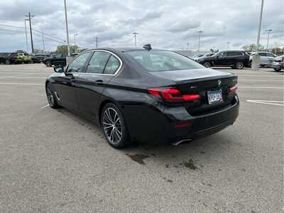 2023 BMW 5 Series, $38348. Photo 4