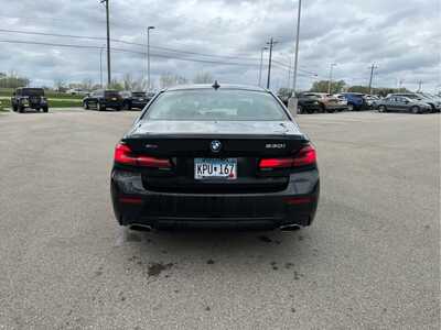 2023 BMW 5 Series, $38348. Photo 6
