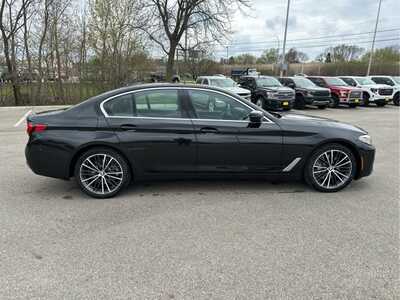 2023 BMW 5 Series, $38348. Photo 7