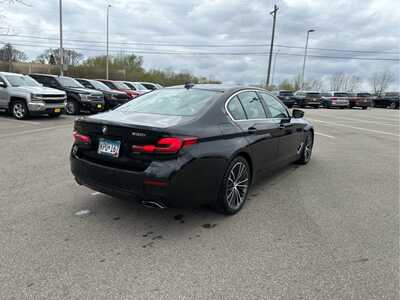 2023 BMW 5 Series, $38348. Photo 8