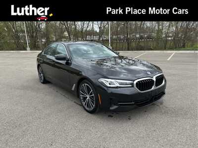 2023 BMW 5 Series, $38348. Photo 1
