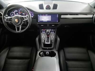 2022 Porsche Cayenne, $0. Photo 10