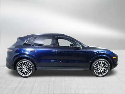 2022 Porsche Cayenne, $0. Photo 8