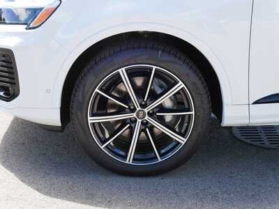 2025 Audi Q7, $58348. Photo 4