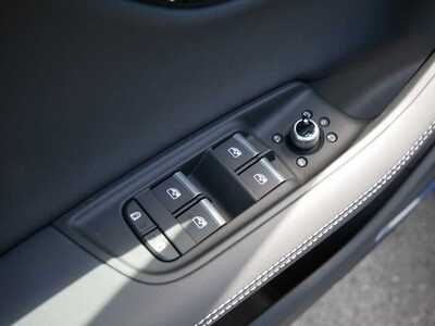 2025 Audi Q7, $58348. Photo 9