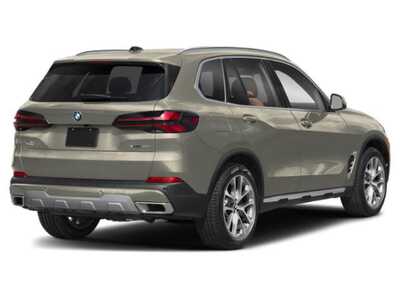 2026 BMW X5, $88800. Photo 5