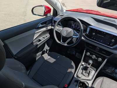 2024 Volkswagen Taos, $26348. Photo 9