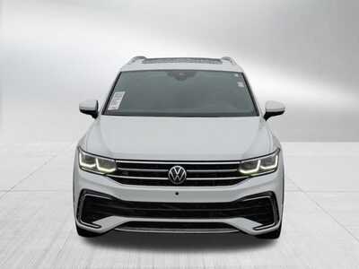 2022 Volkswagen Tiguan, $0. Photo 2