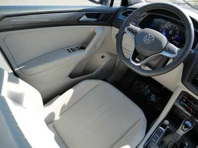 2024 Volkswagen Tiguan, $0. Photo 9