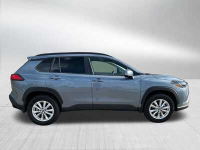 2023 Toyota Corolla Cross, $26348. Photo 8