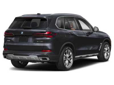 2026 BMW X5, $86500. Photo 2