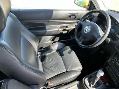 2000 Volkswagen GTI, $17348. Photo 9