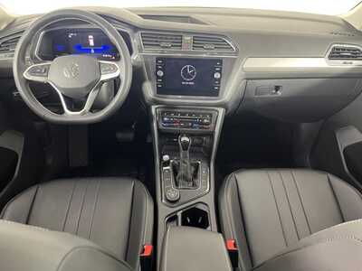 2022 Volkswagen Tiguan, $22648. Photo 10