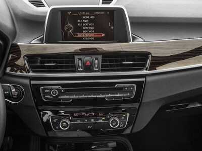 2017 BMW X1, $21348. Photo 10