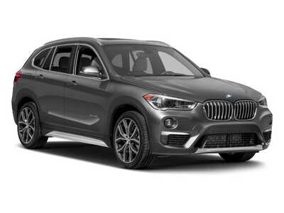 2017 BMW X1, $21348. Photo 6