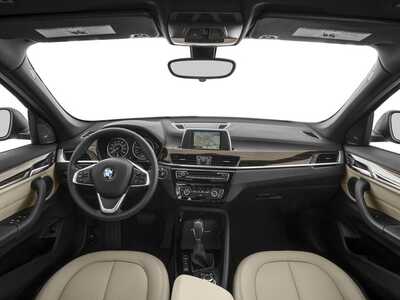 2017 BMW X1, $21348. Photo 8