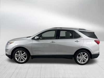 2020 Chevrolet Equinox, $0. Photo 4