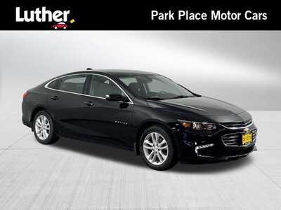 2017 Chevrolet Malibu, $12348. Photo 1