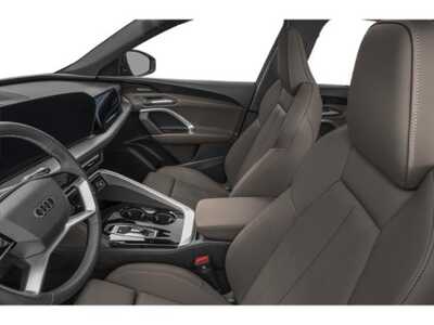 2026 Audi Q5, $62610. Photo 11