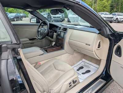 2006 Cadillac XLR, $41348. Photo 10