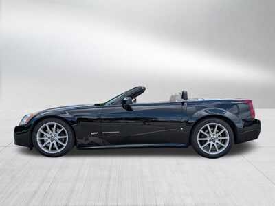 2006 Cadillac XLR, $41348. Photo 4