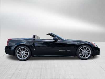 2006 Cadillac XLR, $41348. Photo 8
