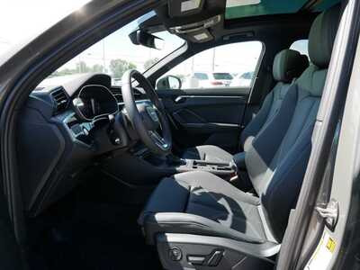 2025 Audi Q3, $46460. Photo 5