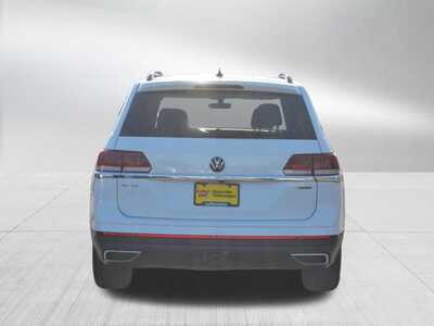 2023 Volkswagen Atlas, $32848. Photo 6