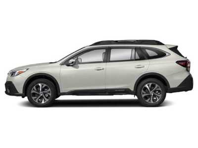 2020 Subaru Outback, $23348. Photo 6