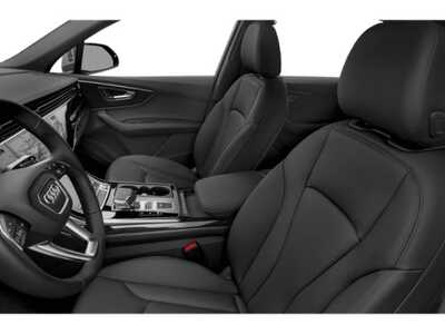 2021 Audi Q7, $24348. Photo 9