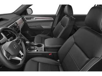 2023 Volkswagen Atlas, $29348. Photo 12