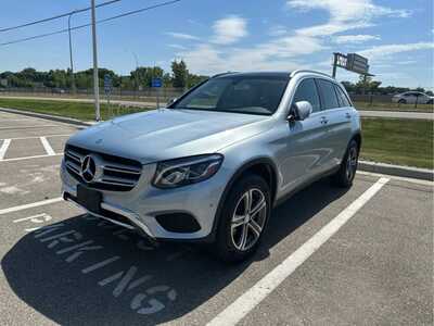 2017 Mercedes-Benz GLC-Class, $14348. Photo 3