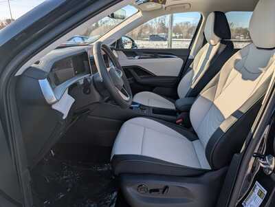 2026 Volkswagen Tiguan, $39136. Photo 5