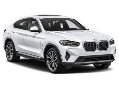 2022 BMW X4, $0. Photo 9