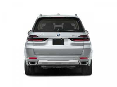 2027 BMW X7, $133355. Photo 8