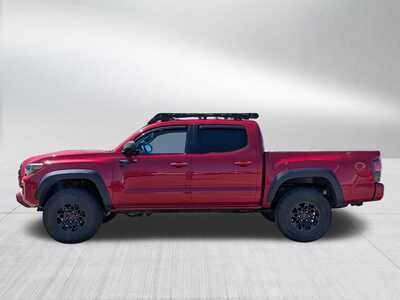 2017 Toyota Tacoma, $30048. Photo 4