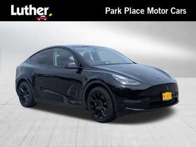 2024 Tesla Model Y, $38848. Photo 1