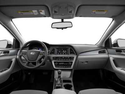 2016 Hyundai Sonata, $0. Photo 10