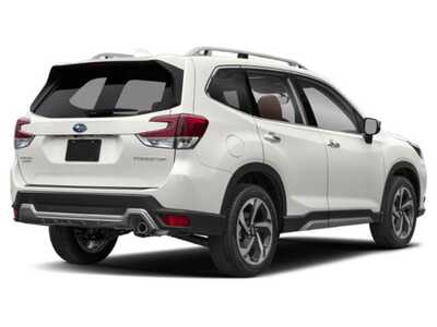 2024 Subaru Forester, $32348. Photo 5