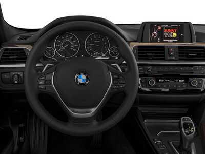 2018 BMW 3 Series, $17348. Photo 10