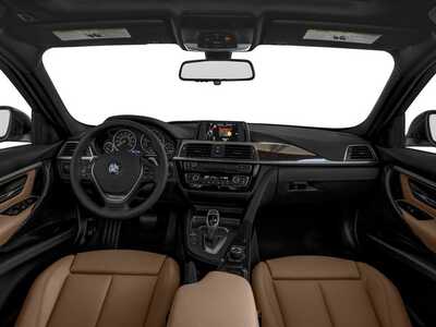 2018 BMW 3 Series, $17348. Photo 11