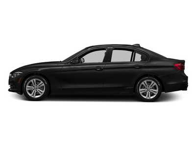 2018 BMW 3 Series, $17348. Photo 3