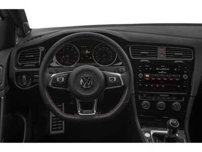 2018 Volkswagen Golf, $14348. Photo 7