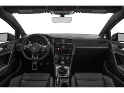 2018 Volkswagen Golf, $14348. Photo 8