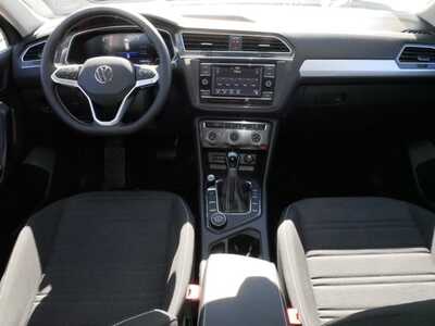 2024 Volkswagen Tiguan, $0. Photo 10
