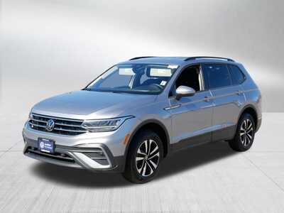 2024 Volkswagen Tiguan, $0. Photo 3